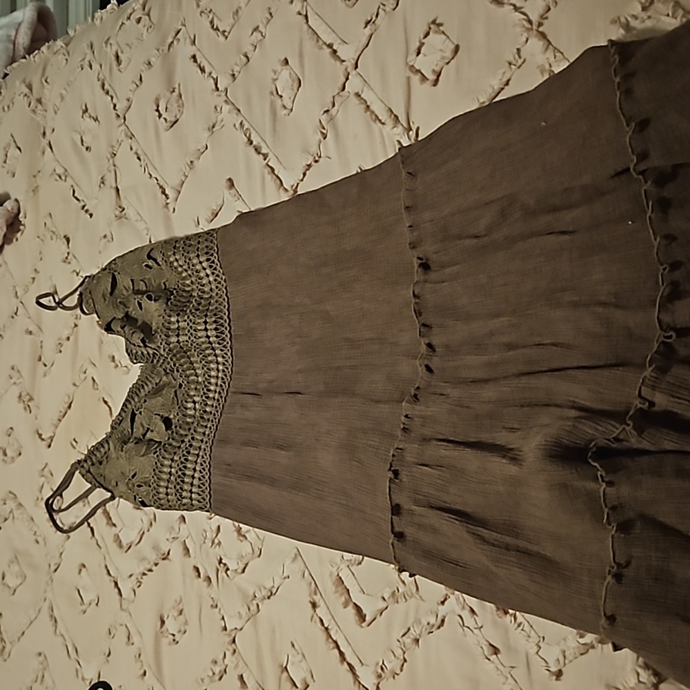 Brown dress